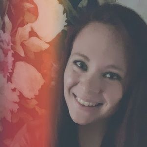 Meet your Posher, Tori